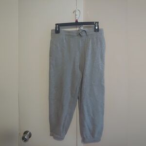 Grey Capri Drawstring Sweatpants